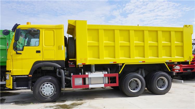 howo tipper truck