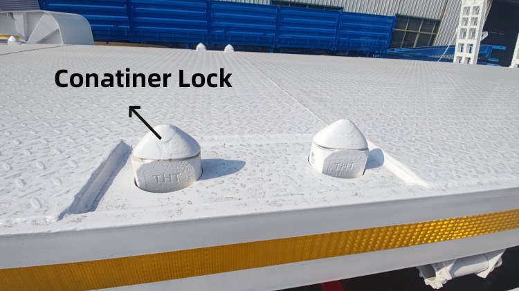 Tripple Axle 40ft Flat Bed Trailer With Twist Lock For Sale In Russia