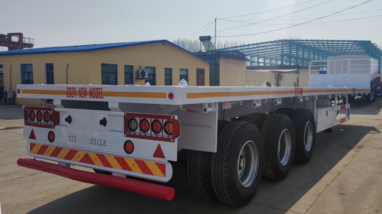 tripple axle flat bed