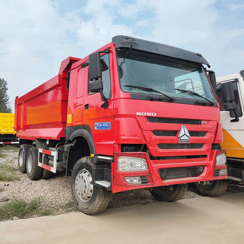 Самосвал CNHTC с пробегом Howo 6x4
