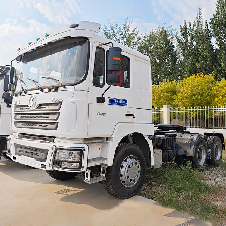 Трактор Shacman F3000 б/у