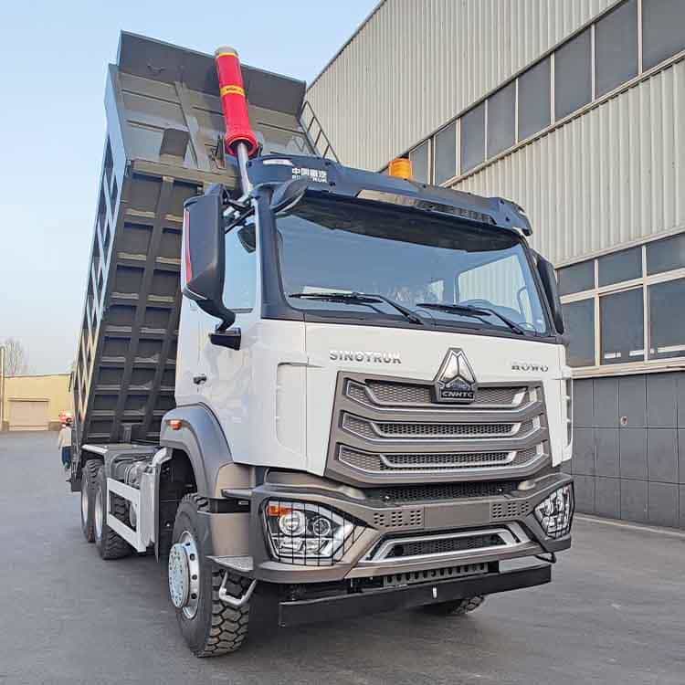 Самосвал Howo 380